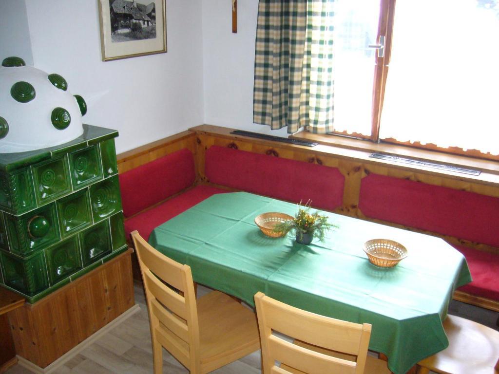 Alpenpension Haslinger Bad Gastein Δωμάτιο φωτογραφία